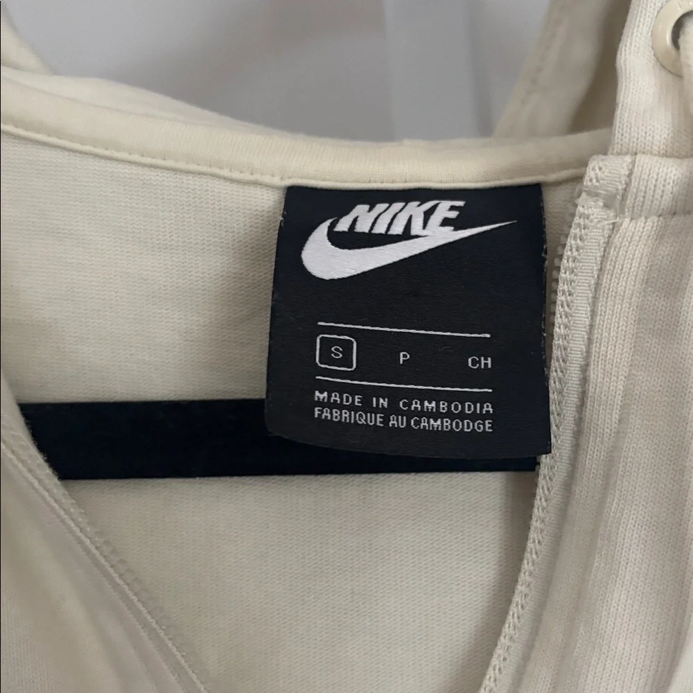 Nike Full Zip Hoodie Cream Loose Fit Waist Length Boxy Full Zip up Jacket Size S